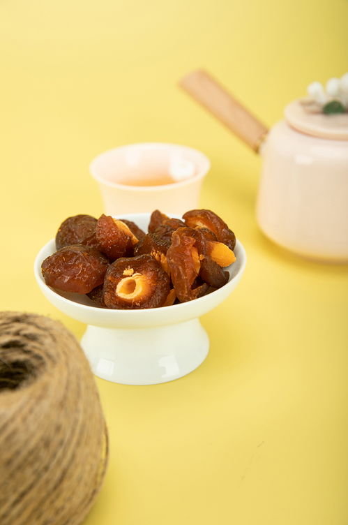 蜜餞里的江南味 平素時光中的半邊梅與蜂蜜之韻